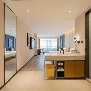 Jimu Twin Room